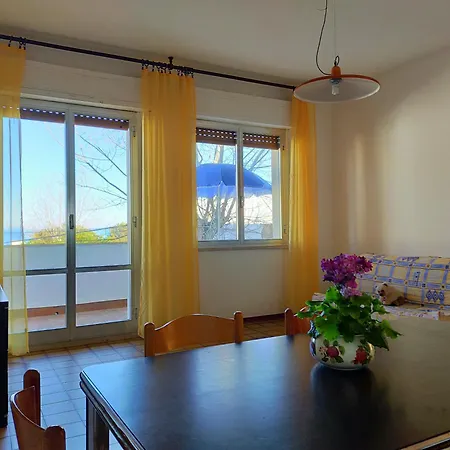 Trilocale Cod 213 Marcelli