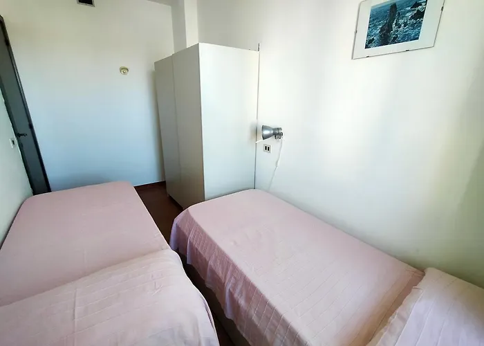 Trilocale Cod 213 Apartamento *